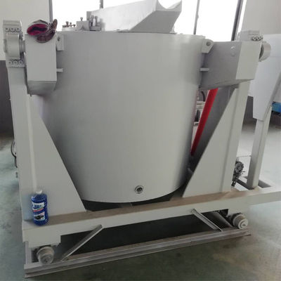 China Elektrisch Smeltende Oven Overhellend Type van het Smeltkroesaluminium voor Aluminiumafgietsel leverancier